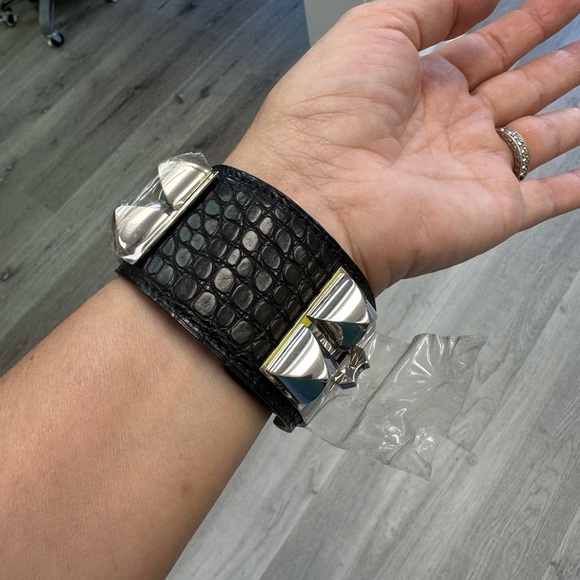 Hermès Collier de Chien CDC Bracelet Black Alligator with Palladium Hardware - Picture 15 of 15